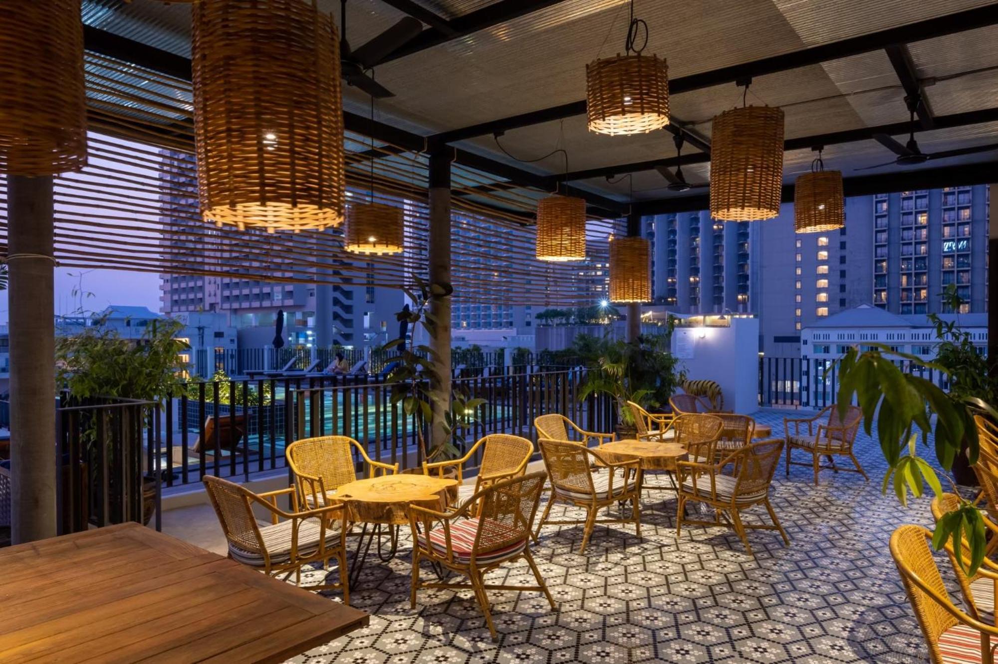 Payaa Hotel Pattaya Extérieur photo